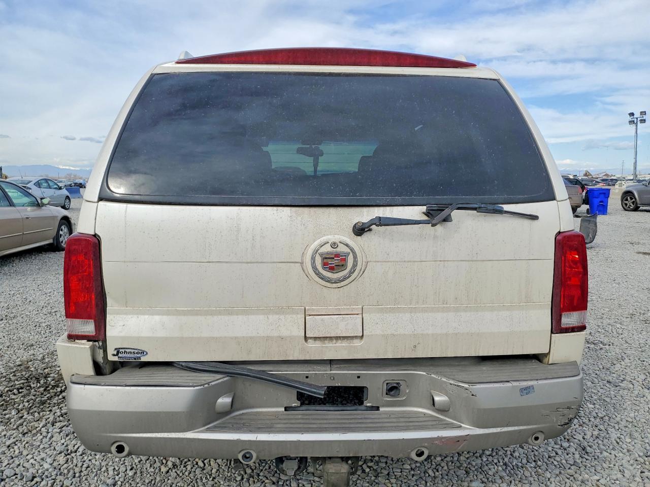 2002 Cadillac Escalade Luxury