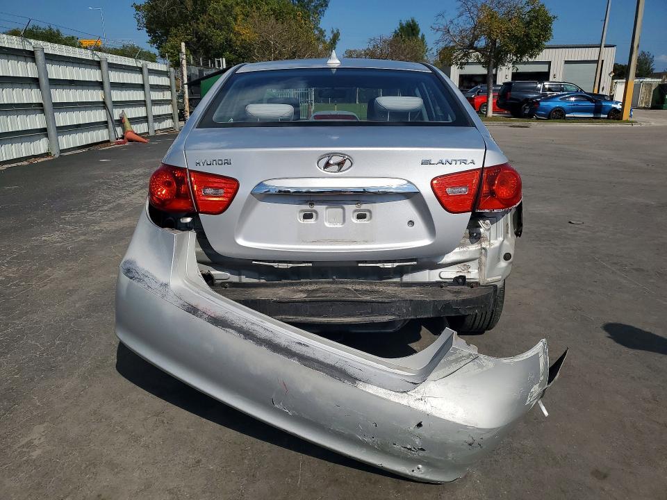 2010 Hyundai Elantra se