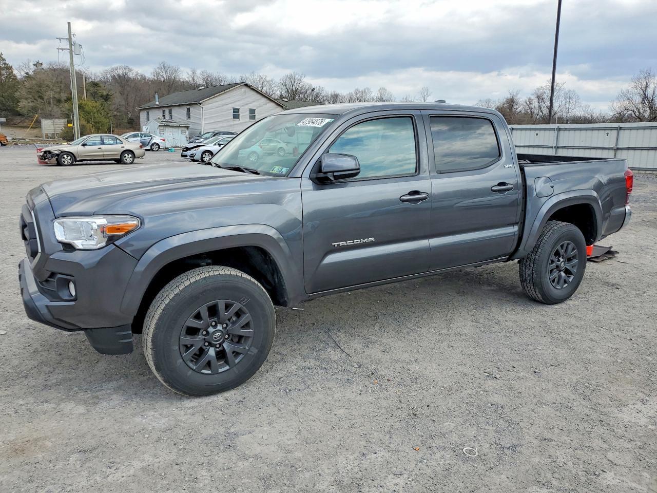 2022 Toyota Tacoma SR5 V6