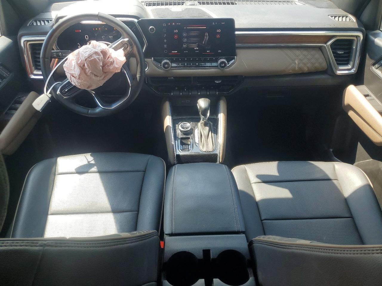 2024 GMC Canyon Denali