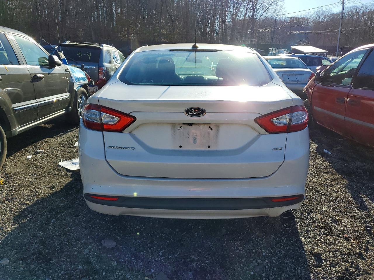 2016 Ford Fusion se