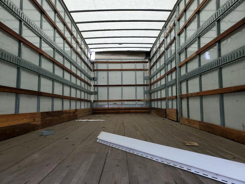 2023 Freigliner 2023 Freightliner Business Class M2 BOX Truck