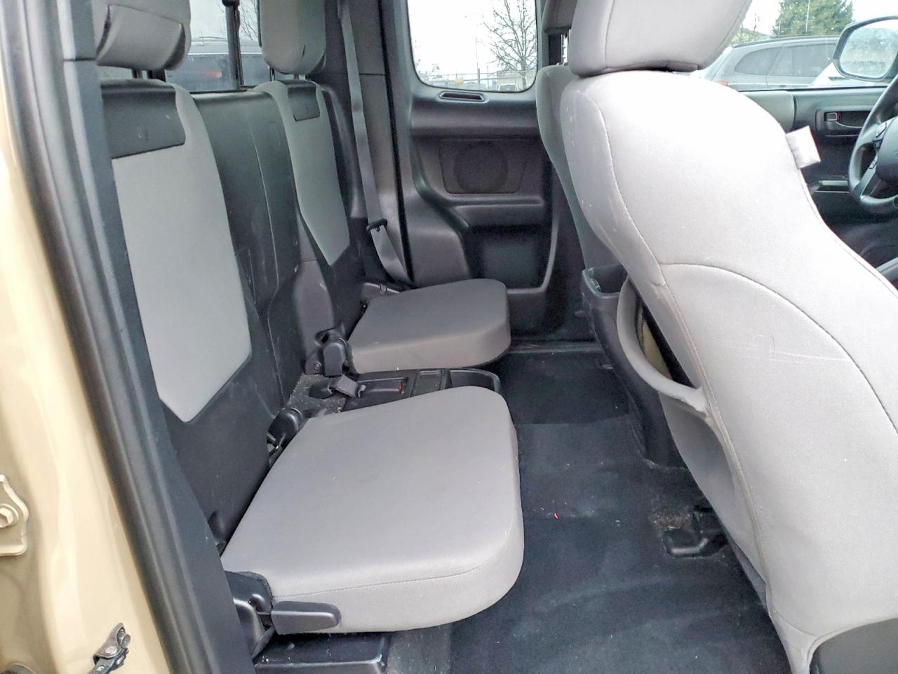 2019 Toyota Tacoma SR V6