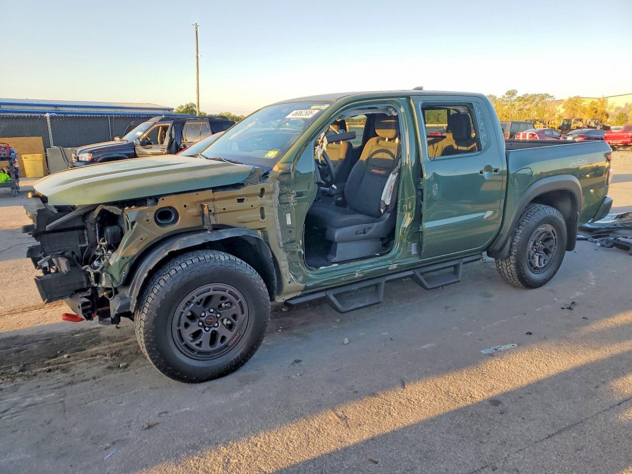 2025 Nissan Frontier PRO-4X