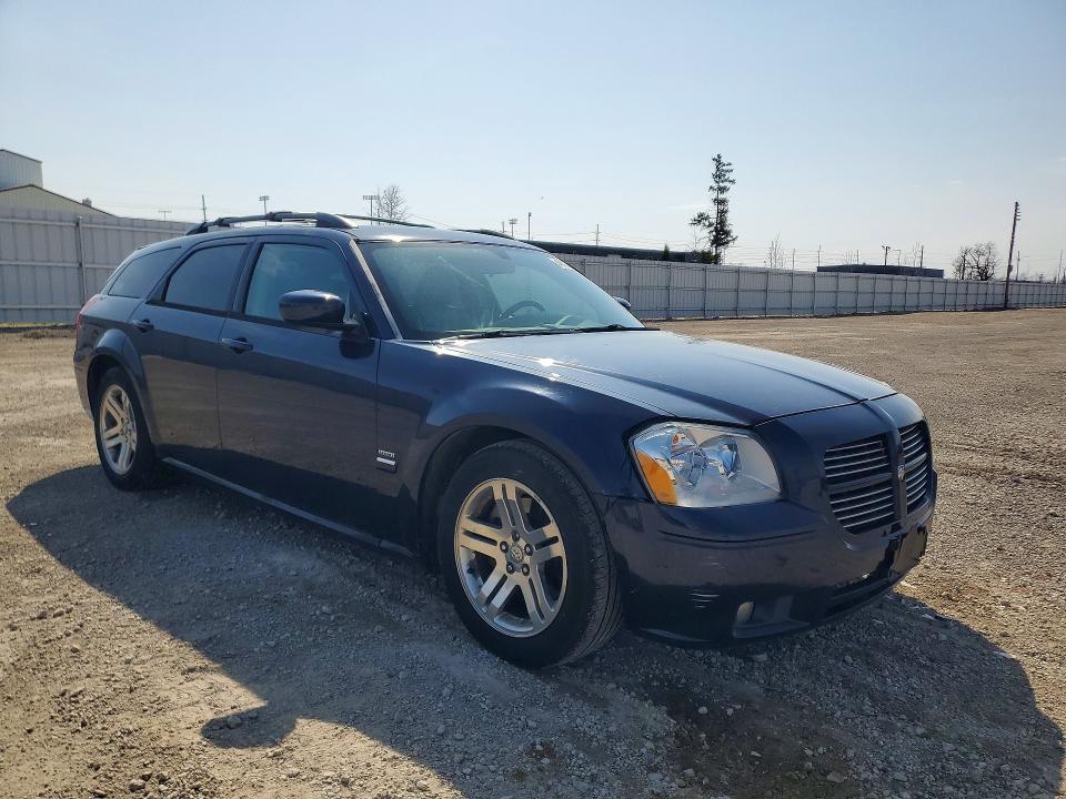 2005 Dodge Magnum r