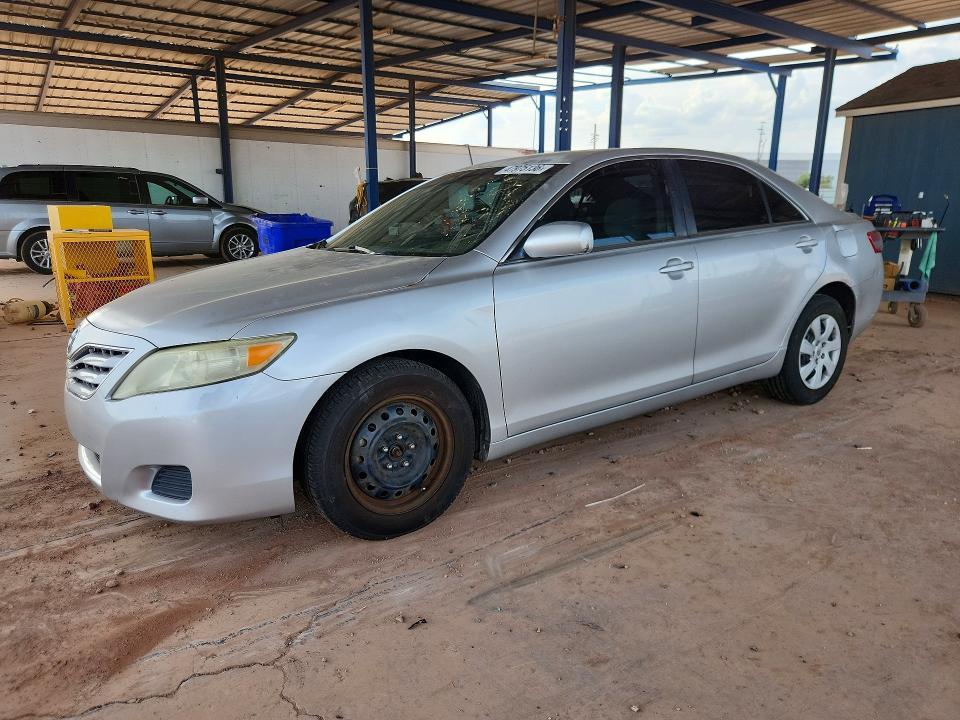 2011 Toyota Camry le