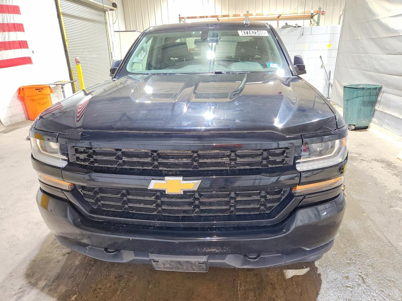 2018 Chevrolet Silverado K1500 Custom