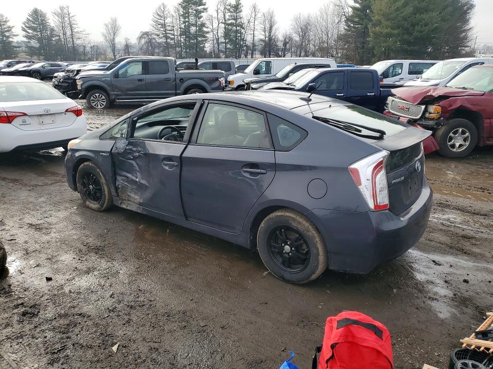 2013 Toyota Prius Four