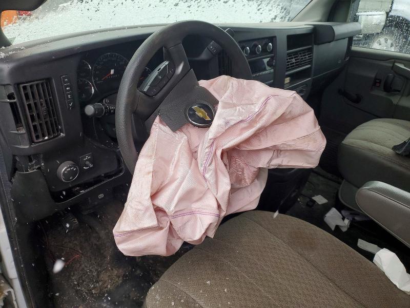 2019 Chev Express G3500