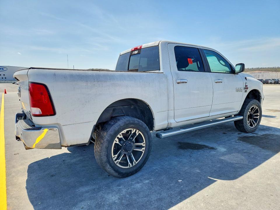 2015 Dodge RAM 1500 SLT