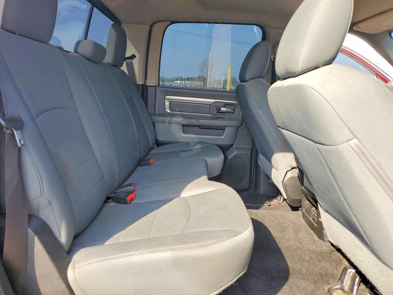 2016 Dodge RAM 1500 SLT