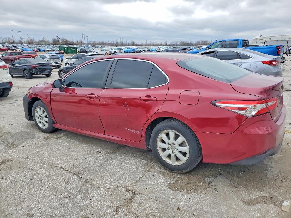 2018 Toyota Camry le