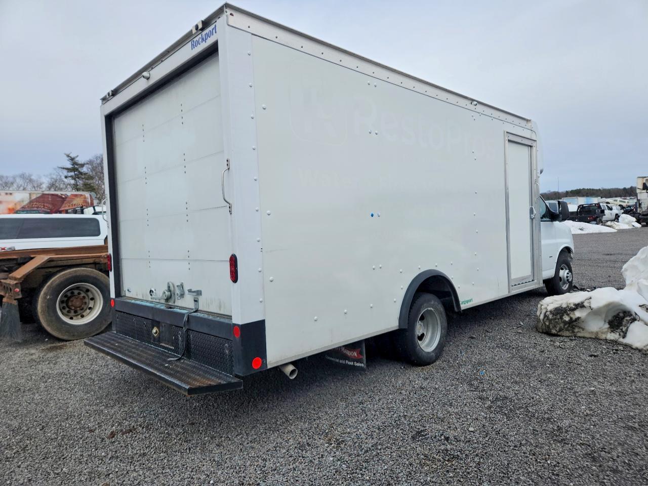 2022 Chevrolet Express G3500
