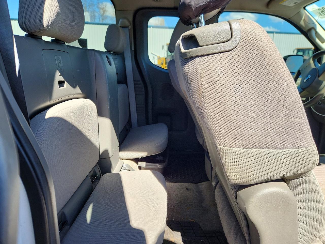 2012 Nissan Frontier S