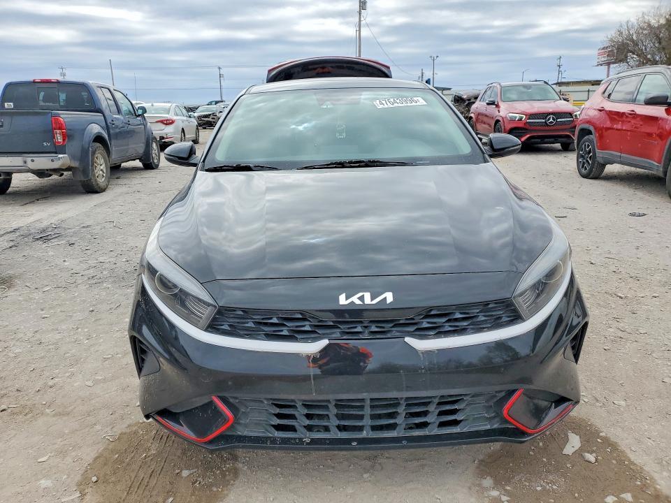 2022 KIA Forte lxs