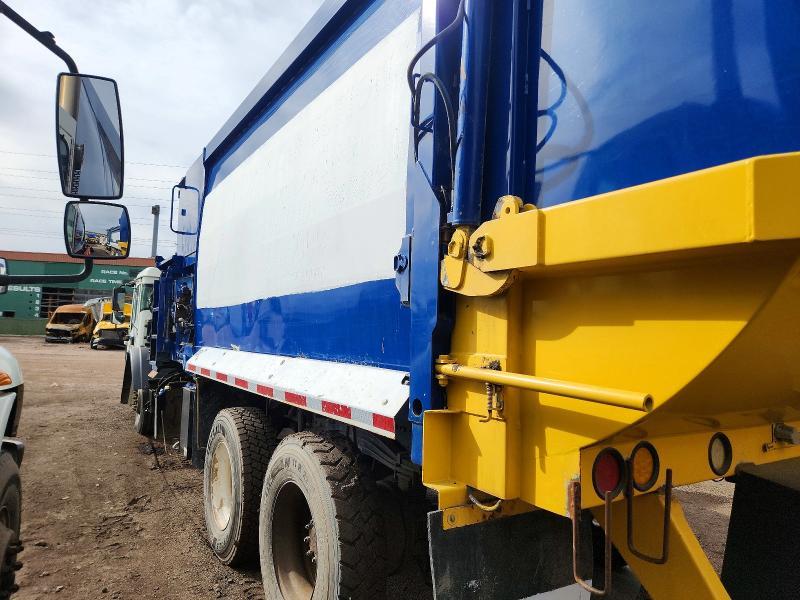 2016 Mack LR613 Refuse Truck