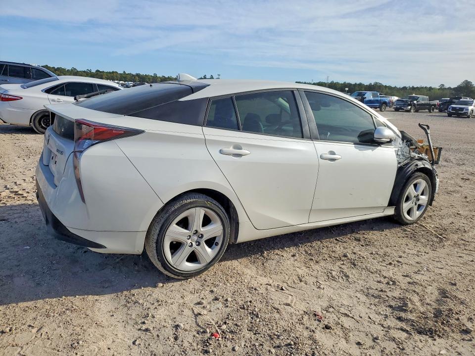 2016 Toyota Prius Four Touring