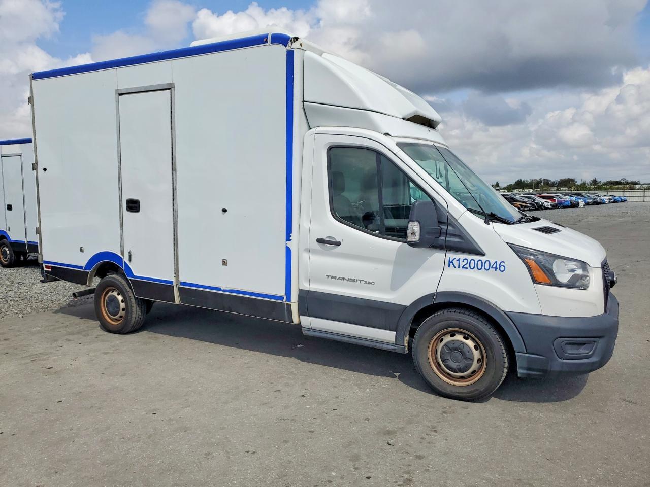 2020 Ford Transit Delivery Truck