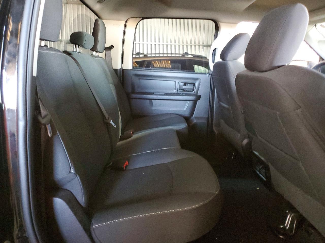 2023 Dodge RAM 1500 Classic Tradesman