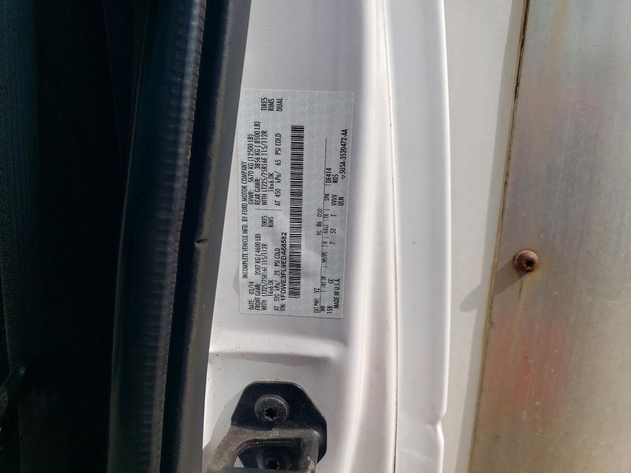 2014 Ford E350 BOX Truck