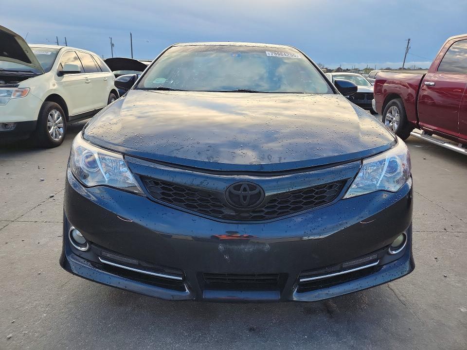 2014 Toyota Camry se Sport