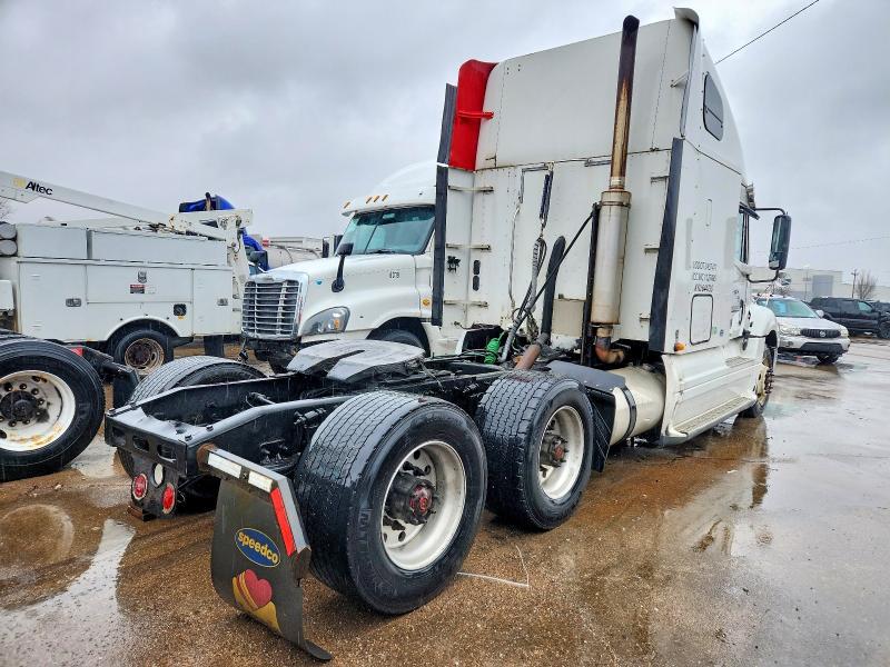 2011 Freigliner Conventional