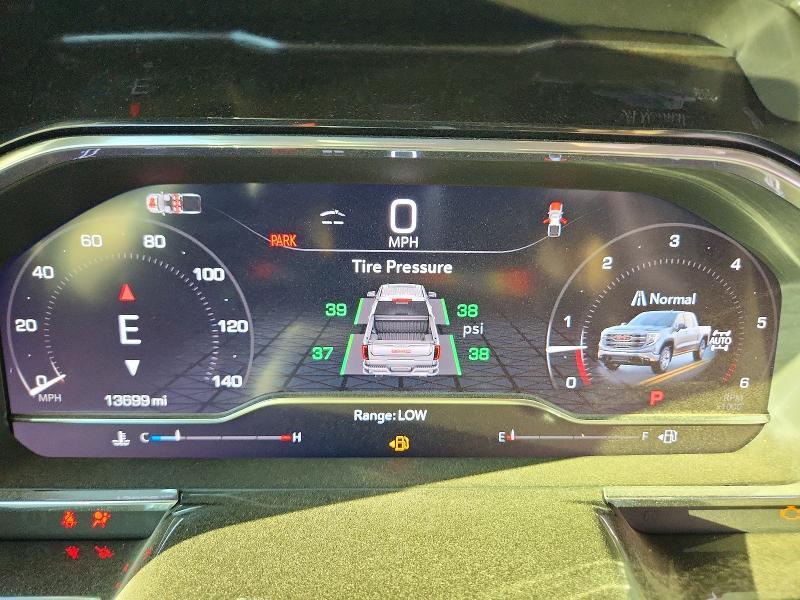 2025 GMC Sierra K1500 SLT