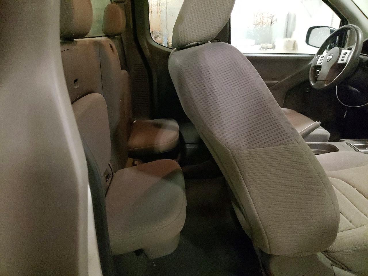 2019 Nissan Frontier S