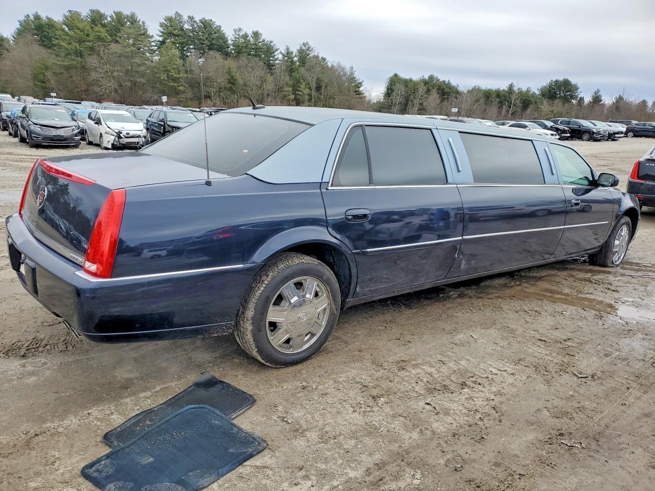 2007 Cadillac Professional Chassis