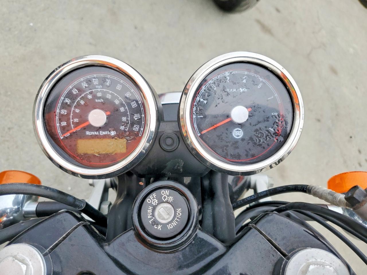 2022 Royal Enfield Motors INT 650