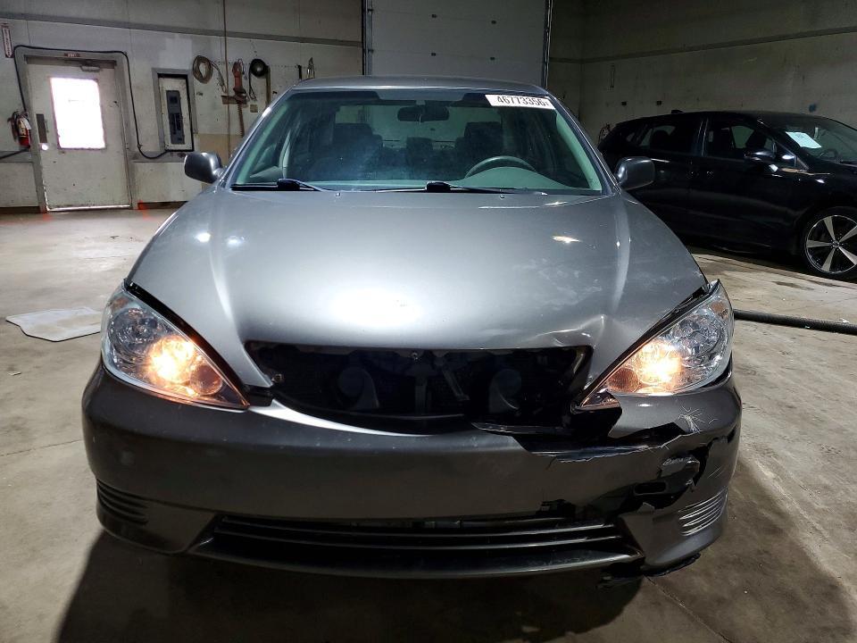 2006 Toyota Camry le