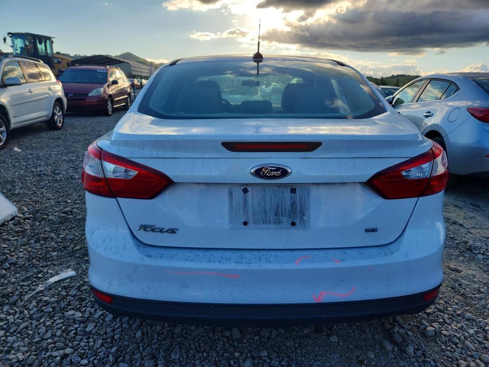 2014 Ford Focus se