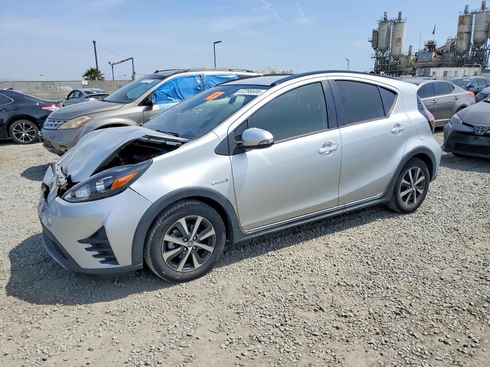2018 Toyota Prius c two