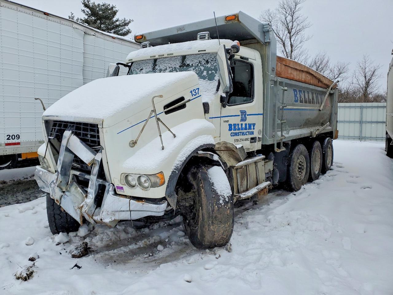 2019 Volv O VHD Dump Truck