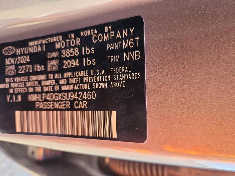 2025 Hyundai Elantra Limited