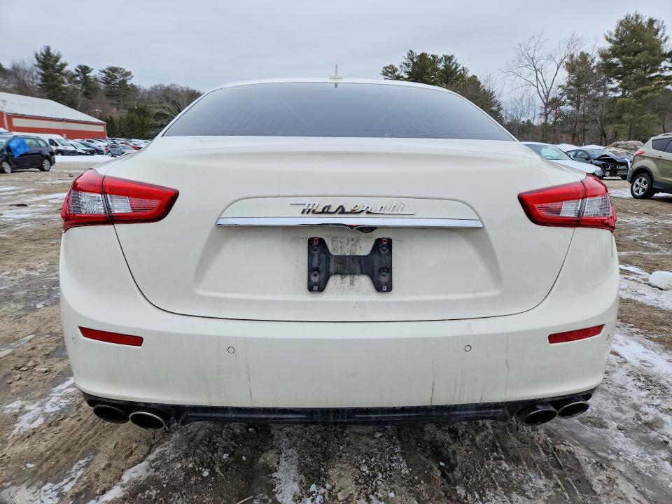 2016 Maserati Ghibli s
