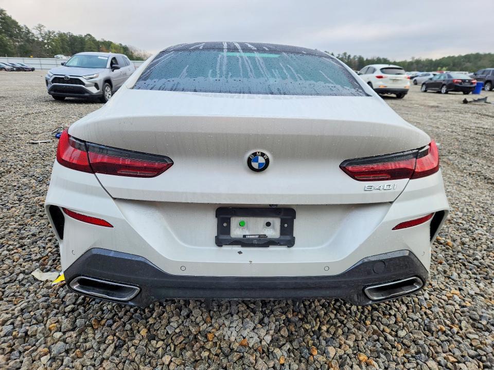 2023 BMW 840i