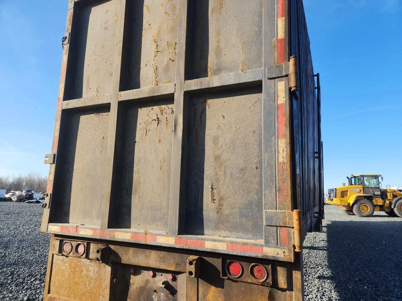 1998 Strick Trailers Trailers