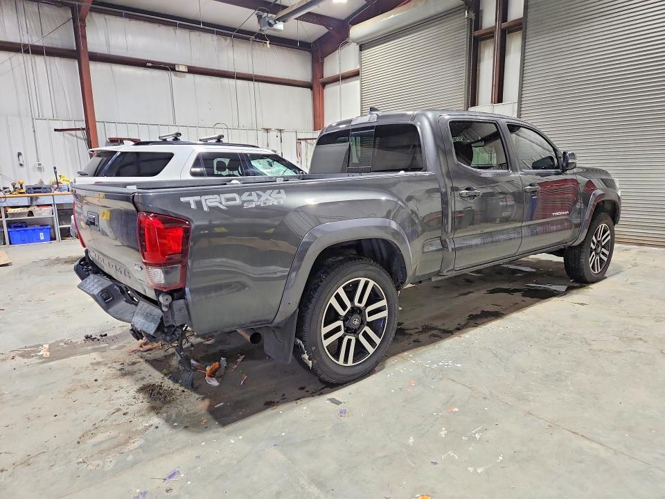 2018 Toyota Tacoma TRD Sport