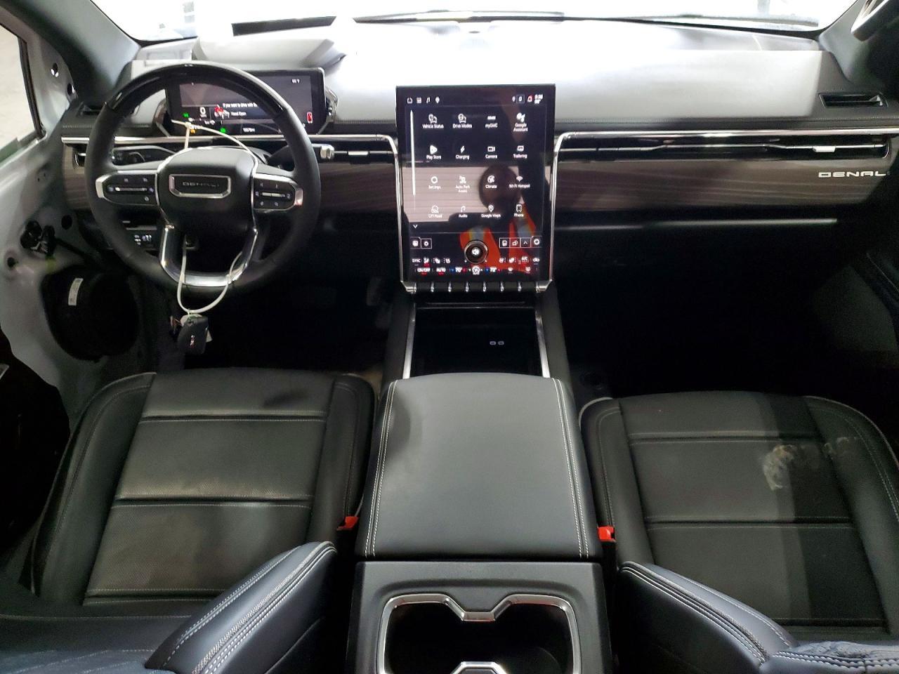 2025 GMC Sierra Denali