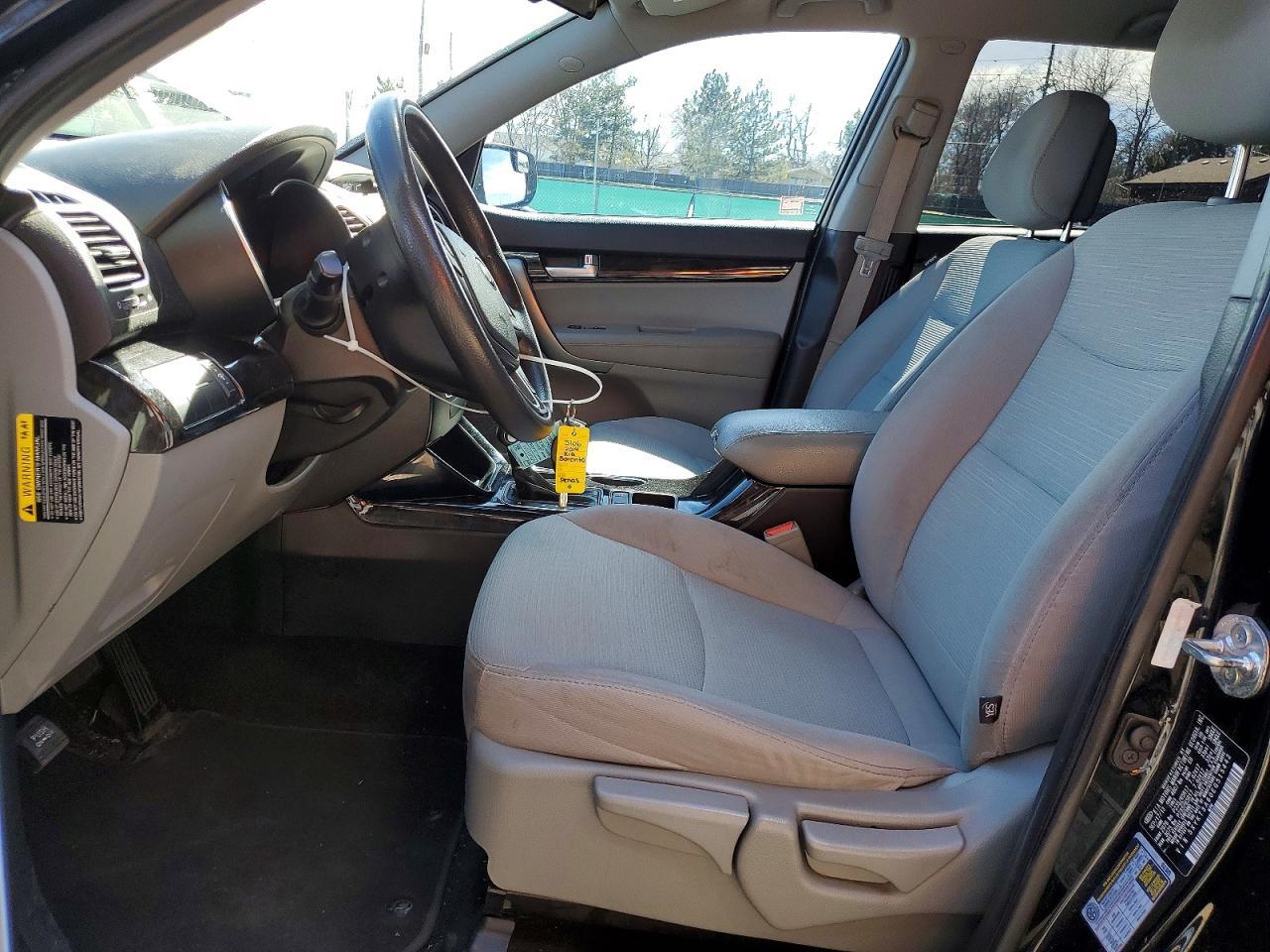 2014 KIA Sorento lx