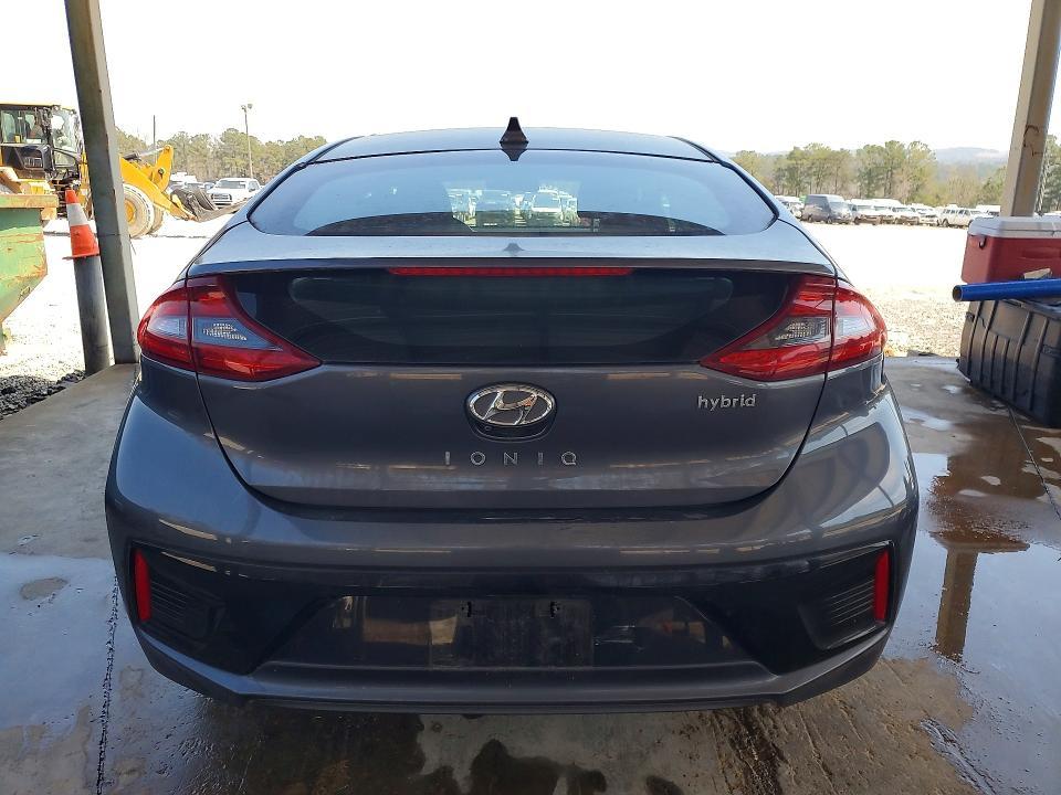 2018 Hyundai Ioniq Hybrid sel
