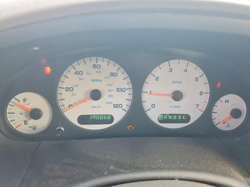 2003 Chrysler Voyager lx