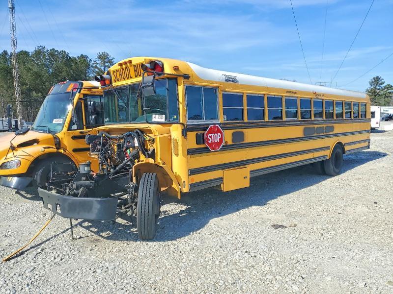2000 Freightliner Chassis FS65