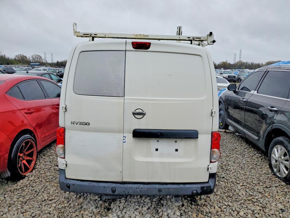 2015 Nissan NV200 S