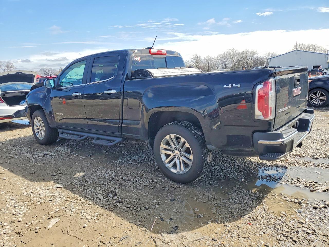 2017 GMC Canyon SLT
