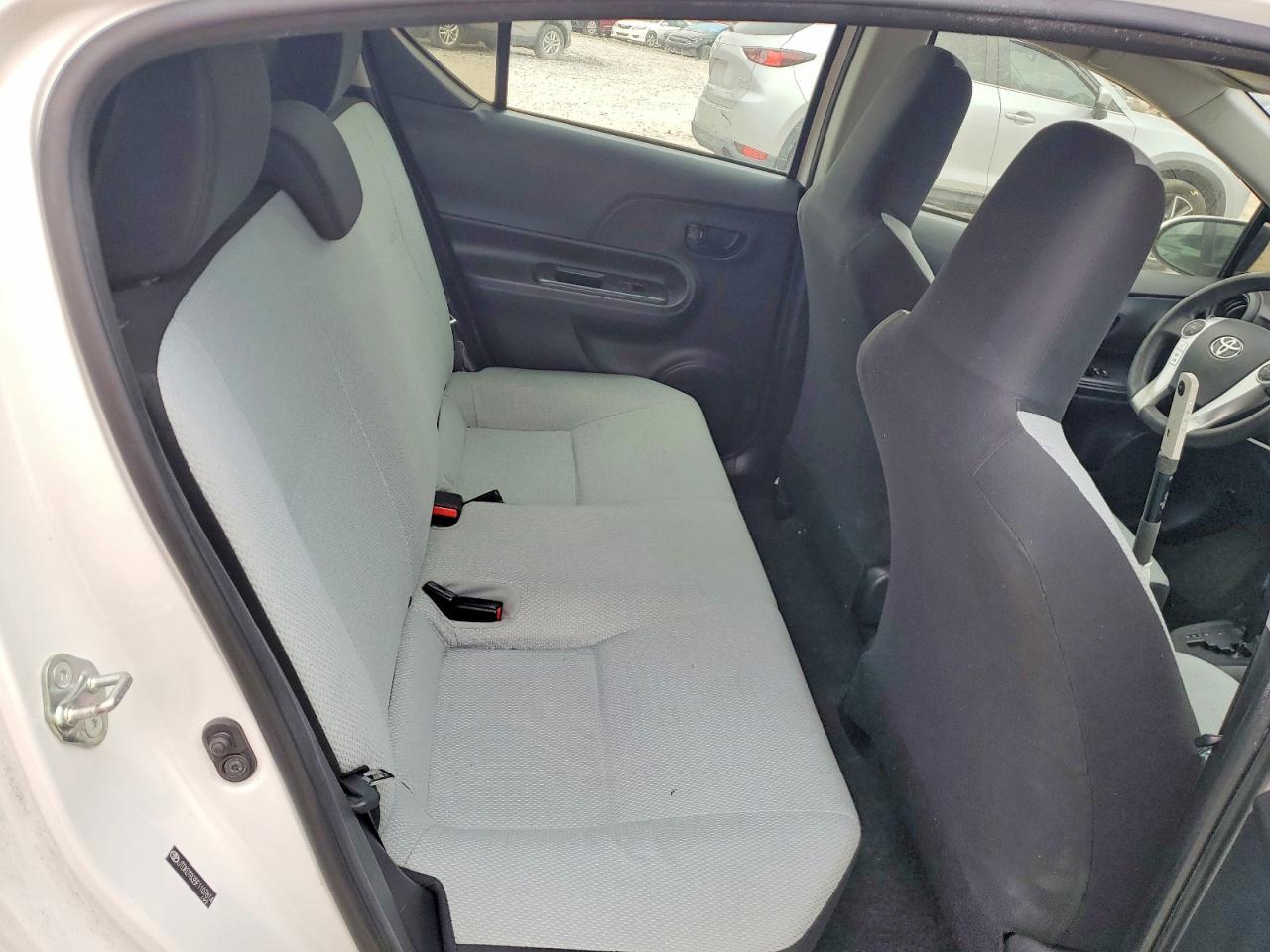 2015 Toyota Prius c one