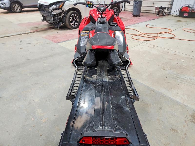 2020 Polaris Axys
