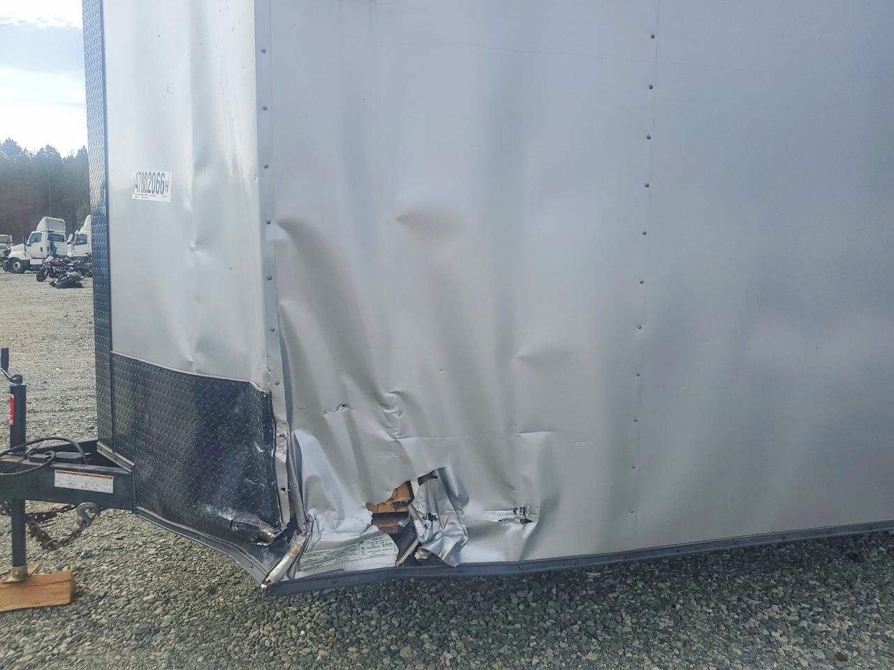 2016 Covered Wagon Traile 2016 Covered Wagon CW8.5X24TA3 Enclosed Cargo Trai