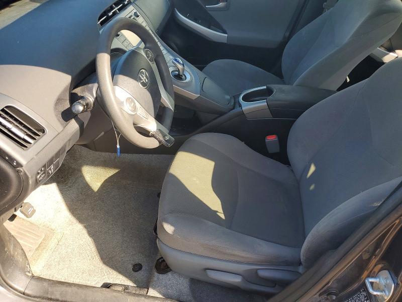 2014 Toyota Prius two